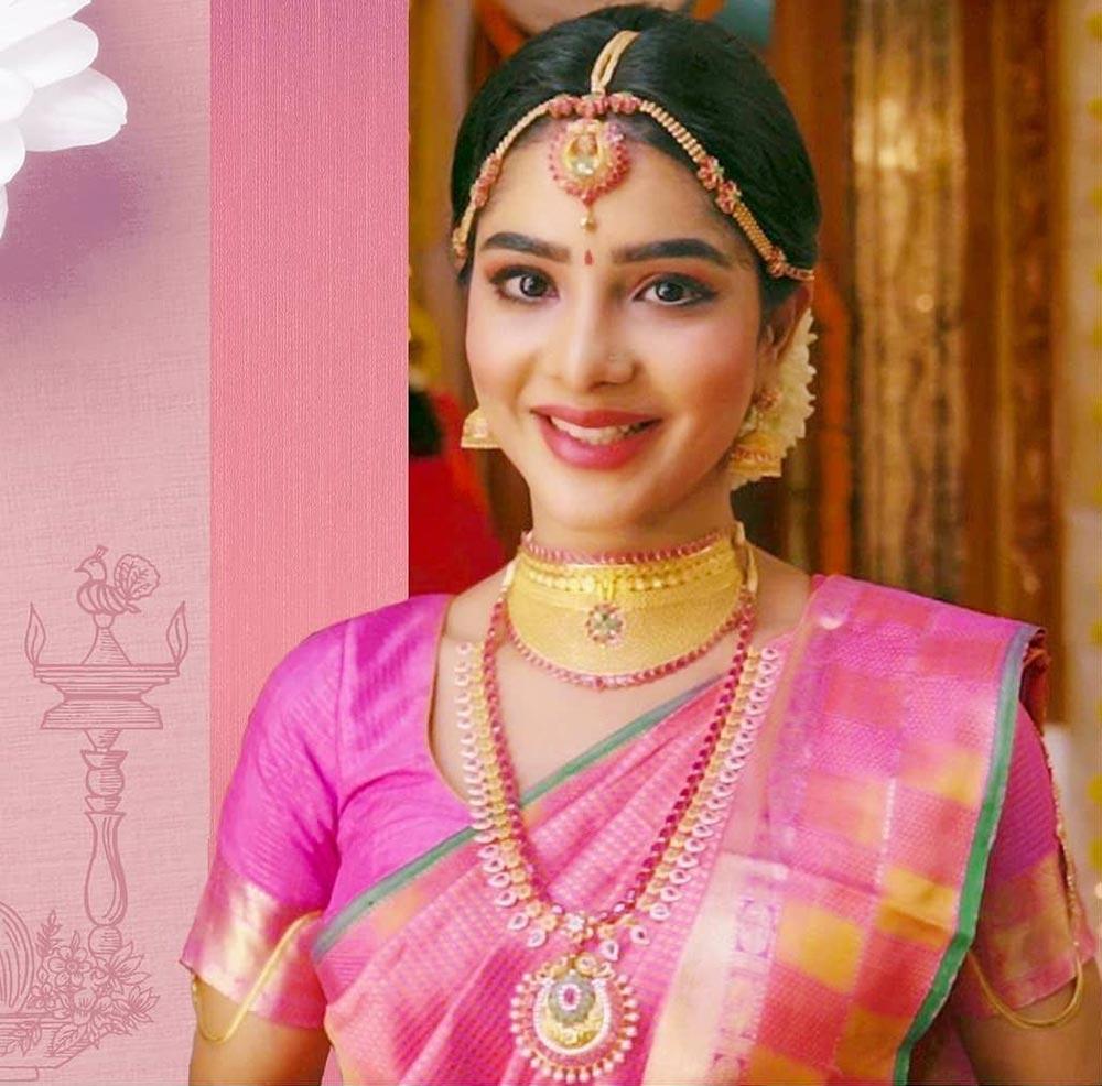 Weddings At Home : Spends And Saves